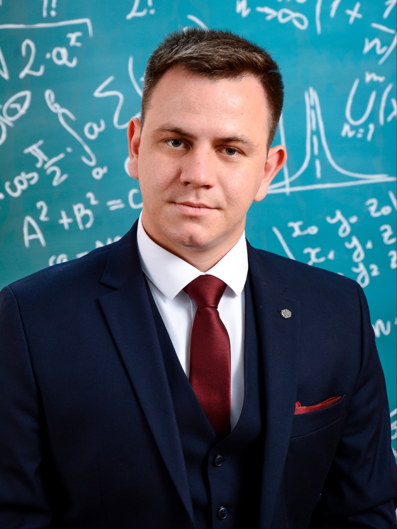 Попов Никита Васильевич.